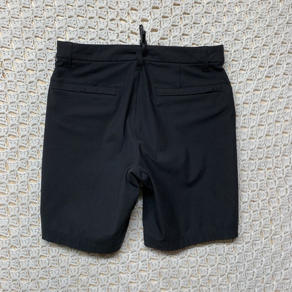 Lululemon Commission Shorts Mens 28 Black Slim Fit Warpstreme 9" Chino - Picture 2 of 9